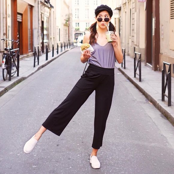 Athleta Pants - ATHLETA Globetrotter Ankle Crop Wide Leg Pant Black {EE39}